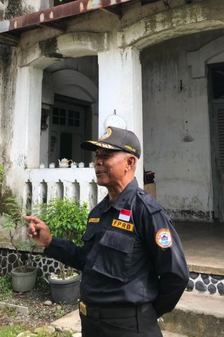 echoes from the past rumah pocong sumi